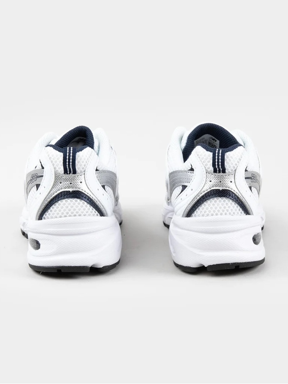 New Balance White/Navy 530 Womens - Picture 5 of 9